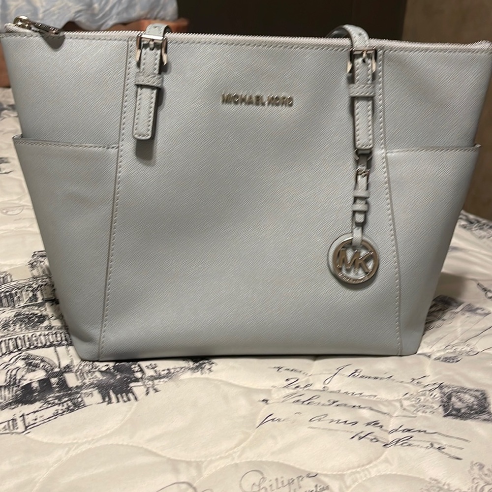Michael Kors tote